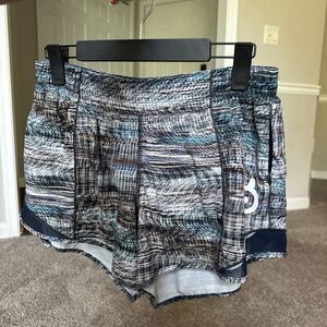 Lululemon Size 10 4" Hotty Hot Shorts II Pelton Multi Colored Blue Running Short